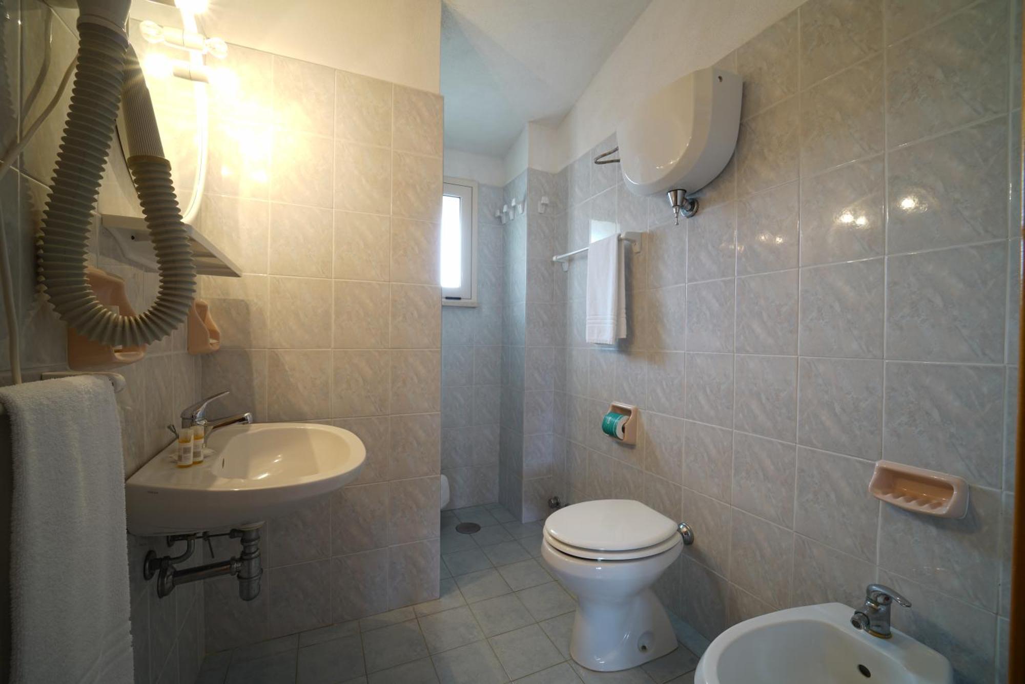 Villaggio Torre Ruffa Robinson Capo Vaticano Phòng bức ảnh